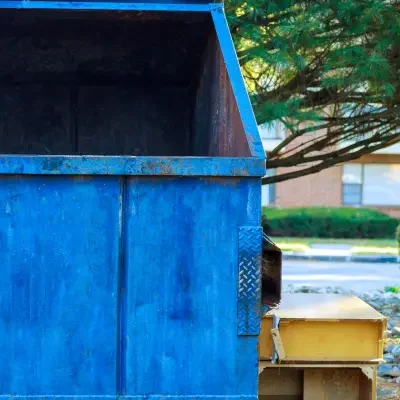 CoTrack tilbyr tjenester som adr, distribusjon, ekspresslevering, flatvogn, flyfrakt, kranbil, liftdumper, renovasjon og trekking.